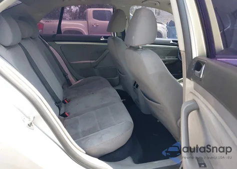 2009 Volkswagen Jetta S from USA, damaged, VIN 3VWJZ71K29M049968